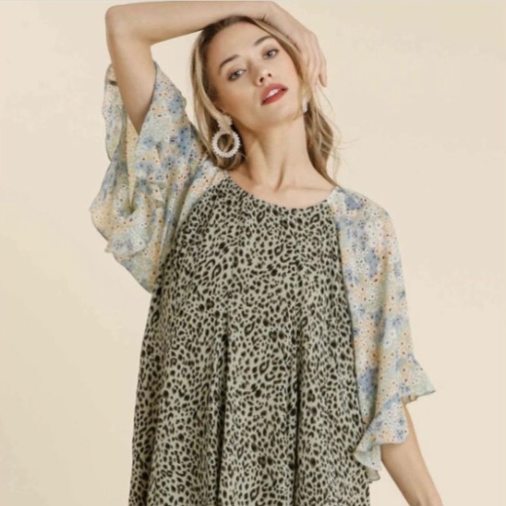 UMGEE Wide Bell Sleeve Flowy Boho Blouse Tunic Top floral leopard print